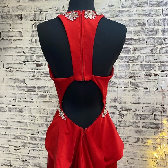 Red Prom Gown Size 0/2 - Picture 3 of 4